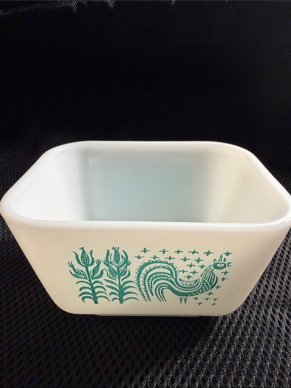 Pyrex Amish Butterprint Dish 501 1.5 Cup Size Turquiose & White Vintage